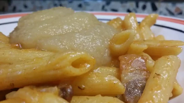 Planinske makarone – Älplermagronen | Istaknuta slika 2/4 | Tradicionalno, jelo, Švajcarske, kuhinje, Originalni, ukus, sa, Švajcarskih, Alpa