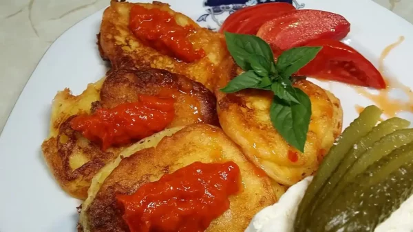 Pljeskavice od feta sira | Istaknuta slika 1/3 | Pljeskavice, od, feta, sira, za, savršen, lagani, letnji, obrok