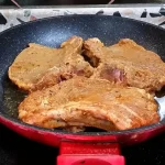 Prženje mesa | Postupak 2 | Slika 1/9 Krmenadle u sosu od crnog luka | Prženje mesa | Postupak 2 | Slika 1/9