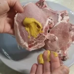 Priprema marinade i mesa | Postupak 1 | Slika 1/7 Krmenadle u sosu od crnog luka | Priprema marinade i mesa | Postupak 1 | Slika 1/7