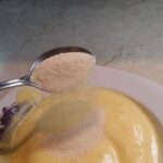 Supa sa griz knedlama | priprema knedli | Postupak 2 | Slika 4/5