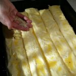 Pita sa sirom i susamom | Priprema preliva za pitu | Postupak 4 | Slika 4/5