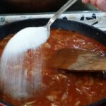 Krmenadle u sosu od crnog luka | Priprema sosa | Postupak 2 | Image 7/7