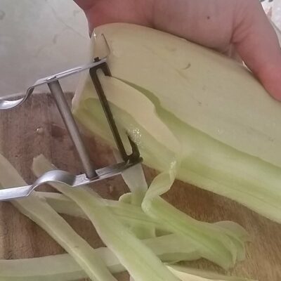 Stuffed zucchini roll | Preparation | Step 1 | Image 1/2