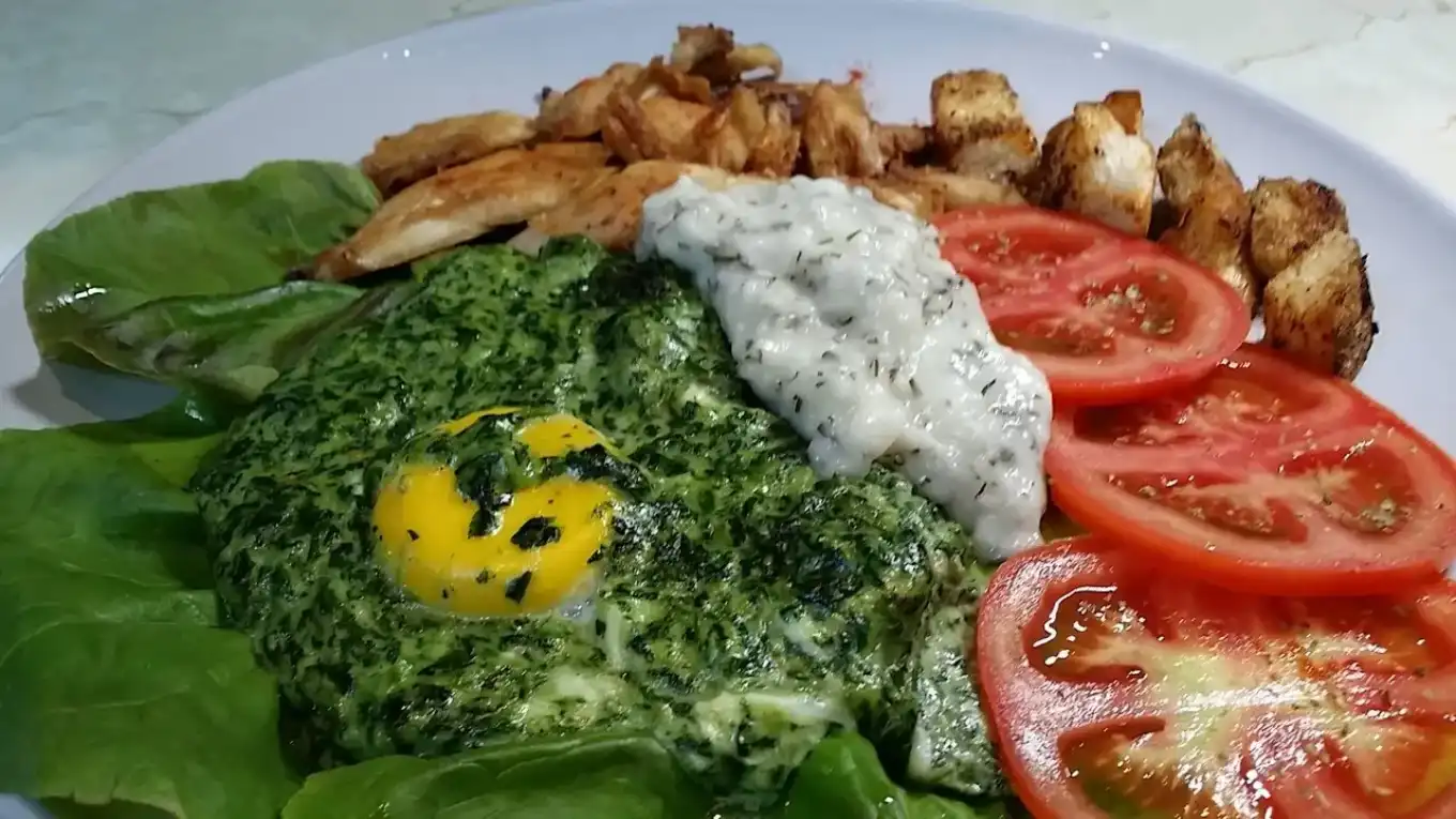 Španać sa jajetom na oko