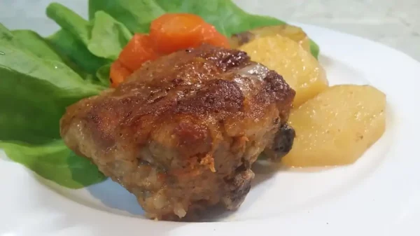 Rebra u marinadi od senfa i meda sa povrćem | Istaknuta slika 1/4 | Ukus, slanog, i, slatkog, kombinacija, rebarca, sa, slatkom, marinadom