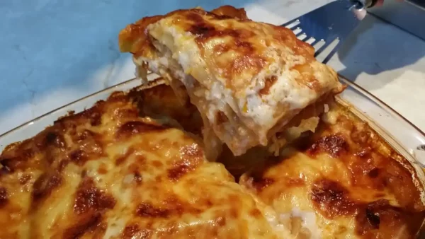 Lazanja Bolognese | Istaknuta slika 1/4 | Tradicionalni, italijanski, specijalitet, iz, rerne