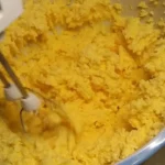 Linzer kolačići | Dodavanje margarina u testo | Postupak 2 | Slika 4/5