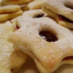 Linzer kolačići | Sastavljanje kolačića džemom | Postupak 7 | Slika 4/5