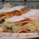 Pita sa grizom i suvim grožđem | 1/4 Pita sa grizom i suvim grožđem | Istaknuta slika 1/4 | Ukusna, i, jednostavna, domaća, poslastica