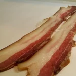 Punjeni svinjski filet za prazničnu trpezu | Punjenje fileta -priprema slanine | Postupak 6 | Slika 1/4