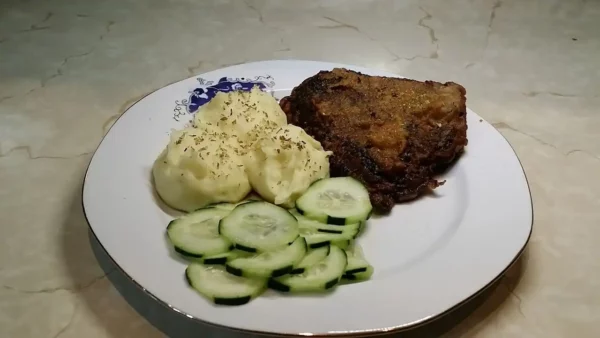 Svinjska džigerica | Istaknuta slika 2/4 | Pržena, džigerica, jednostavno, klasično, jelo, puno, ukusa