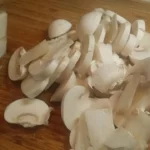 Ciriške Geschnetzeltes | Priprema povrća i mesa | Postupak 1 | Slika 5/5
