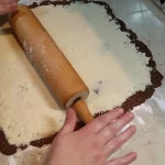 Kokos rolat sa čokoladom | Istaknuta slika 3/4 | Brza, i, jednostavna, poslastica, bez, pečenja