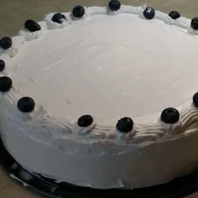 Kremasta torta sa kajsijama | Istaknuta slika 1/4 | Osvježavajuća, voćna, poslastica, bez, pečenja