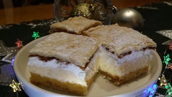 Krempita na starinski način | Istaknuta slika 2/4 | Savršeno, ukusna, domaća, krempita, kao, kod, bake