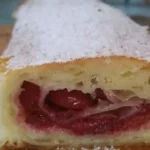Pita sa višnjama i grizom | Služenje pite | Postupak 5 | Slika 5/6