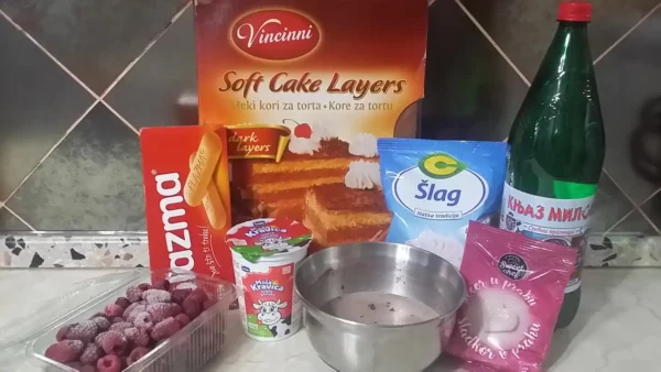 Torta čoko-moko sa malinama | Istaknuta slika 4/4 | Osvežavajući, spoj, slatkog, i, kiselkastog, ukusa