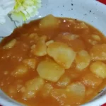 Dinstani krompir u paradajz sosu | Istaknuta slika 1/4 | Jednostavno, i, ukusno, za, svakodnevni, obrok
