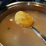 Bela čorba sa piletinom i povrćem | Dodavanje i kuvanje ostalih sastojaka | Postupak 3 | Slika 5/6