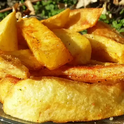 Slika vezana za Domaći krompir iz friteze