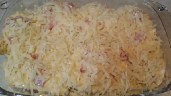 Seoski hlebni složenac | Istaknuta slika 3/4 | Čarolija, starog, hleba, sira, šunke, i, svježih, jaja