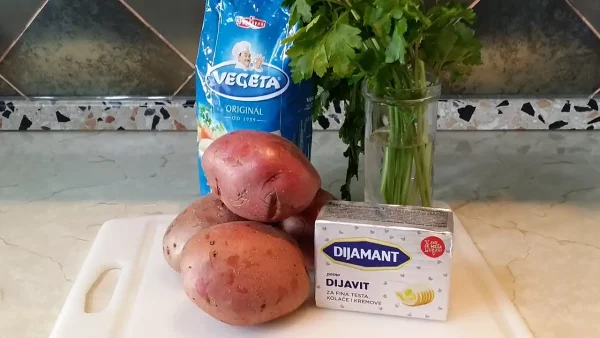 Bareni krompir sa peršunom | Istaknuta slika 4/4 | Krompir, s, peršunom, na, dijeti, Ne, on, je, samo, na, kuvanju