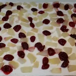 Voćna torta sa ananasom i višnjama | Istaknuta slika 3/4 | Osvežavajući, voćni, duet, prirode, u, slakom