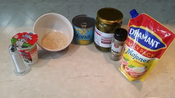 Salata sa kukuruzom i susamom | Istaknuta slika 4/4 | Salata, prilog, ili, kao, lagani, samostalni, obrok, odaberite, sami
