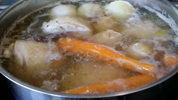 Pileći rinflajš | Istaknuta slika 2/4 | Tradicionalni, vojvođanski, specijalitet