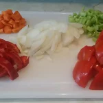 Kobasica sa pirinčom i povrćem iz rerne | 3/4 Kobasica sa pirinčom i povrćem iz rerne | Istaknuta slika 3/4 | Kad, se, neraskidiva, trojka, u, rerni, udruže, ručak, je, zagarantovan