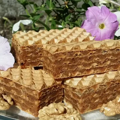 Oblatne sa čokoladom i keksom