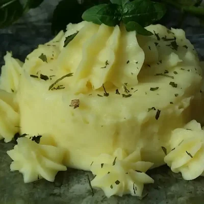 Pire krompir | Serviranje | Postupak 4 | Slika 2/2