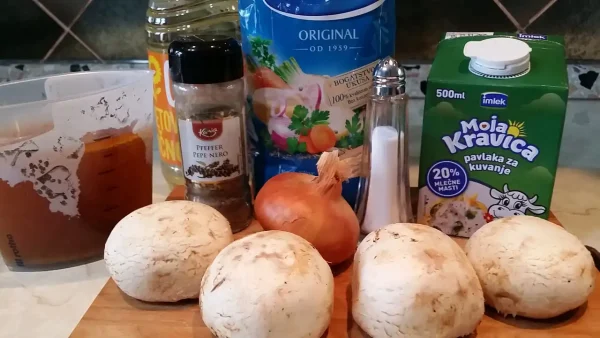 Sos od pečuraka | 4/4 Sos od pečuraka | Istaknuta slika 4/4 | Kremasta, simfonija, ukusa, iz, srca, prirode